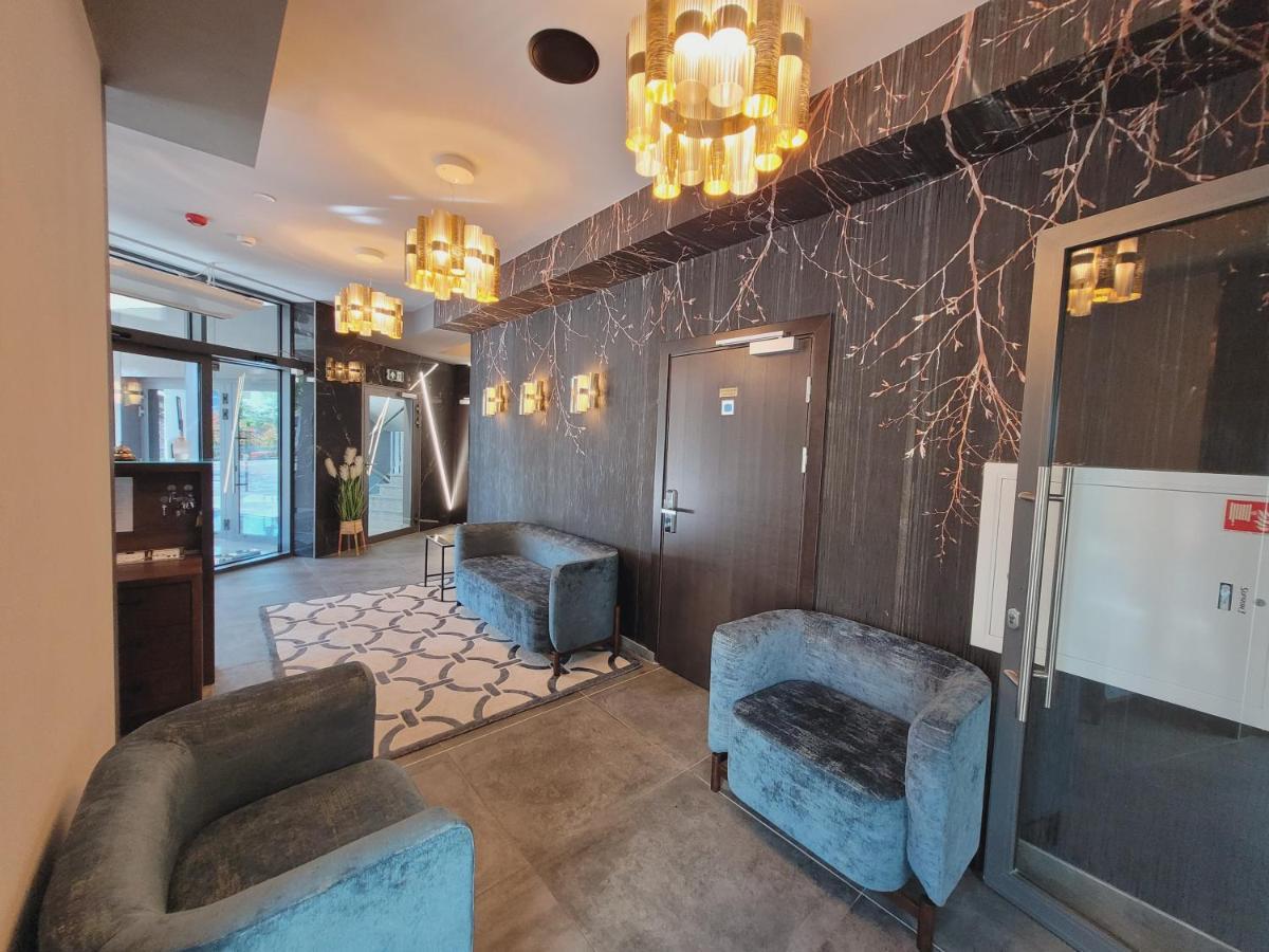 Hotel Sanova Jarosław Extérieur photo